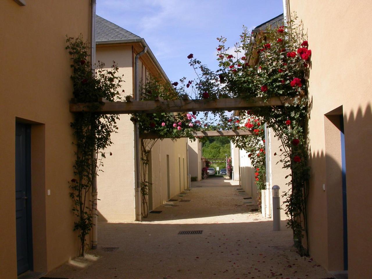 הוילה מונטיניאק Le Hameau Du Moulin מראה חיצוני תמונה